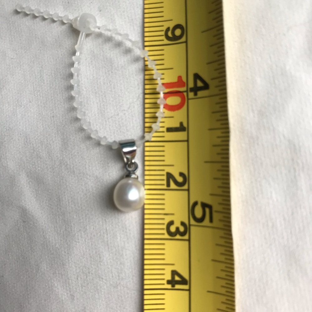 18K White Gold Plated Pearl Pendant - Elegant Women's Jewelry - Picture 4 of 4